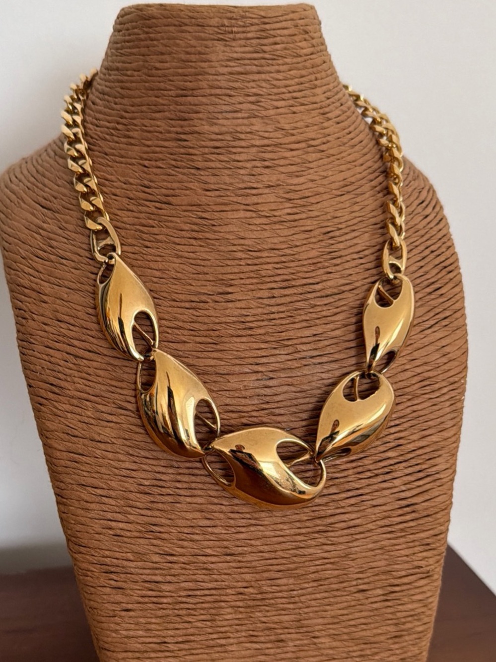 Kunio Matsumoto for Trifari Modernist Collar Necklace  Abstract Goldtone Signed